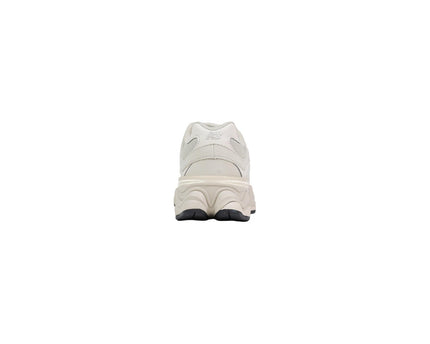 New Balance Women Sneakers