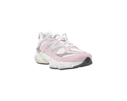 New Balance Women Sneakers